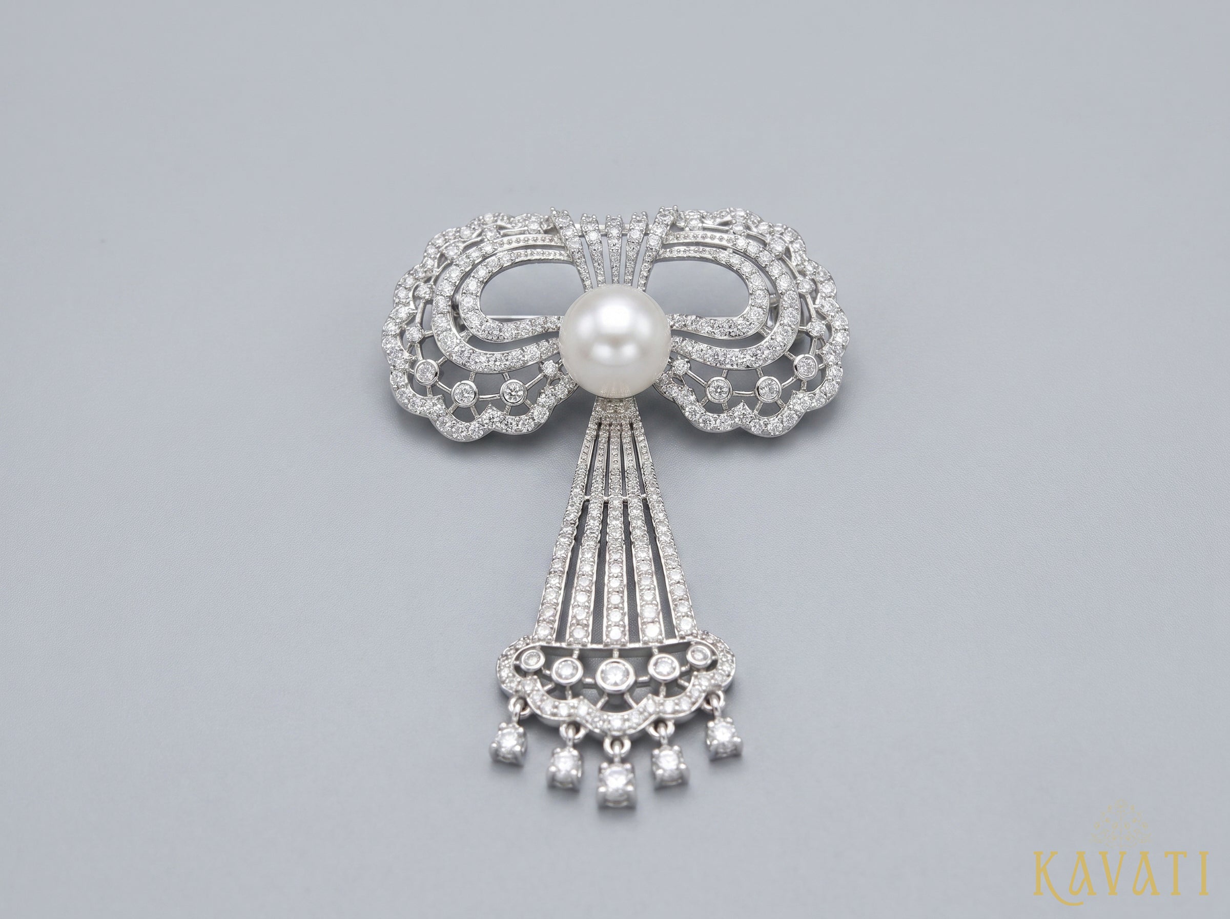 Freshwater Pearl Bow Brooch