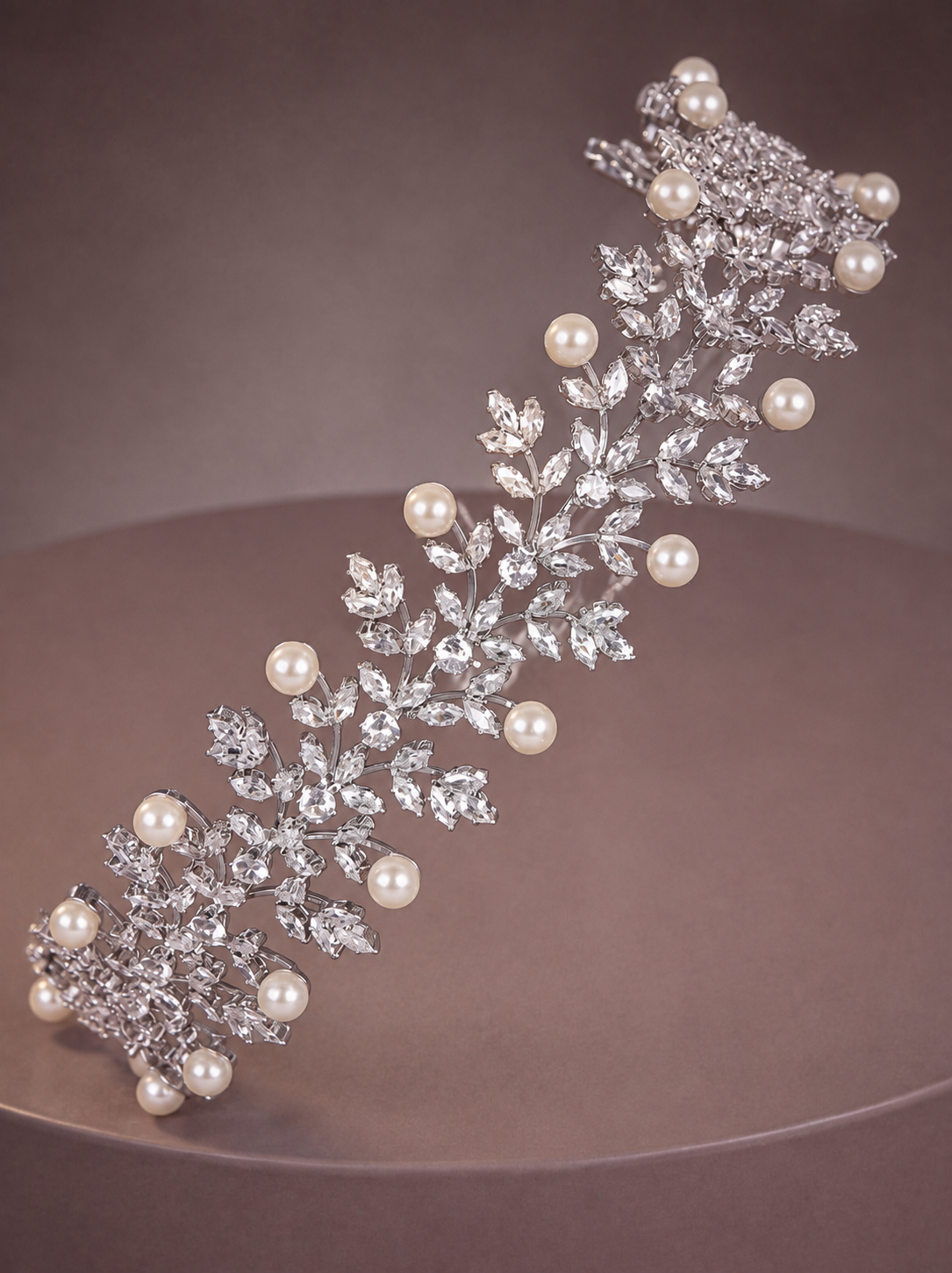 Titania Pearl Leaf Crown