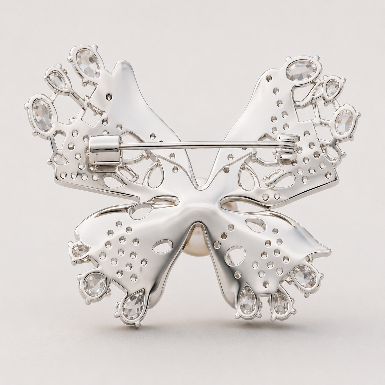 Platinum Plated Freshwater Pearl Butterfly Brooch