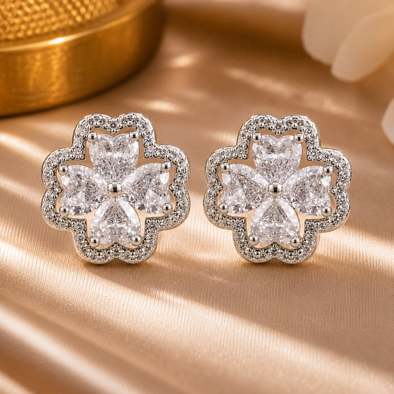 White Clover Cufflinks