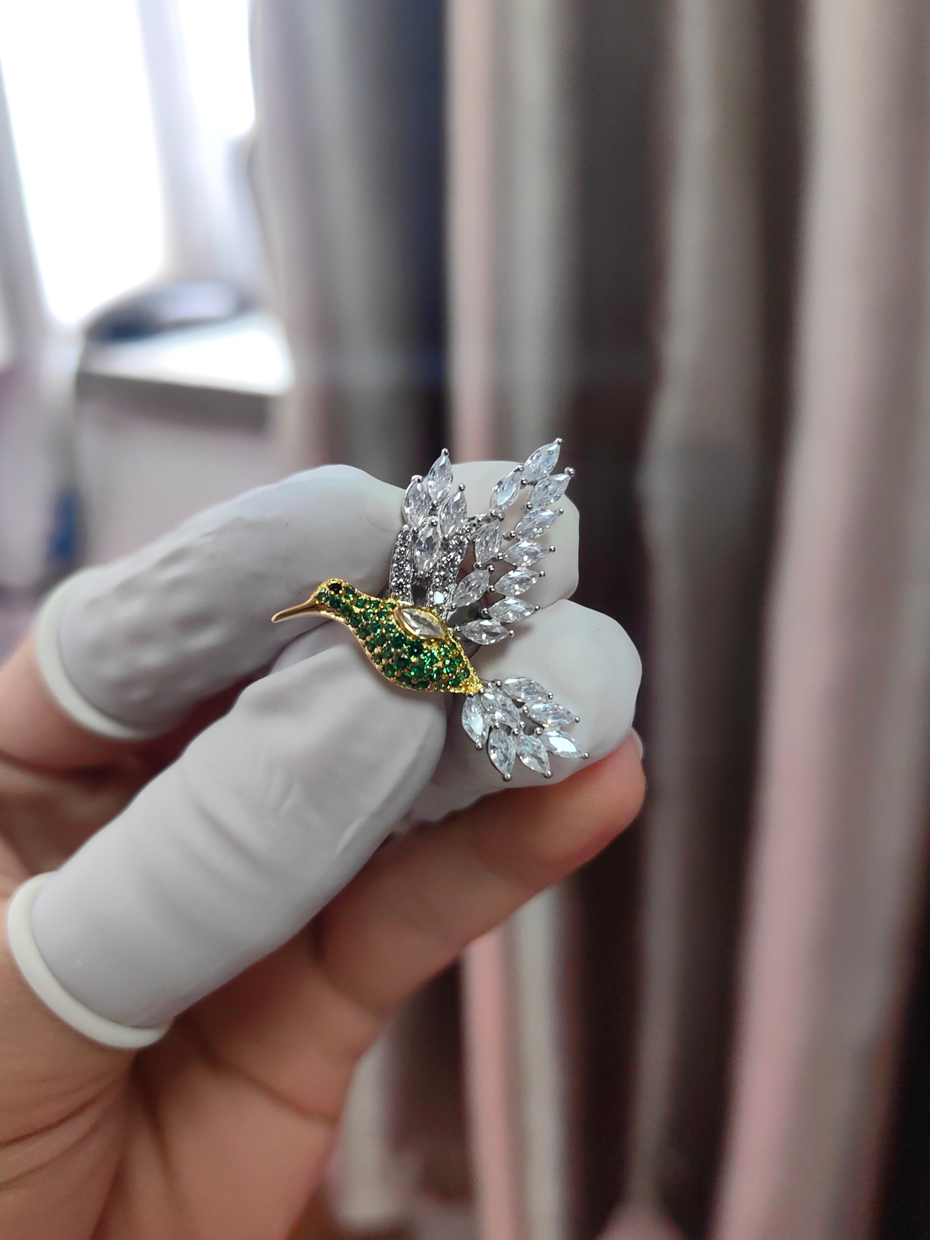 Hummingbird Brooch